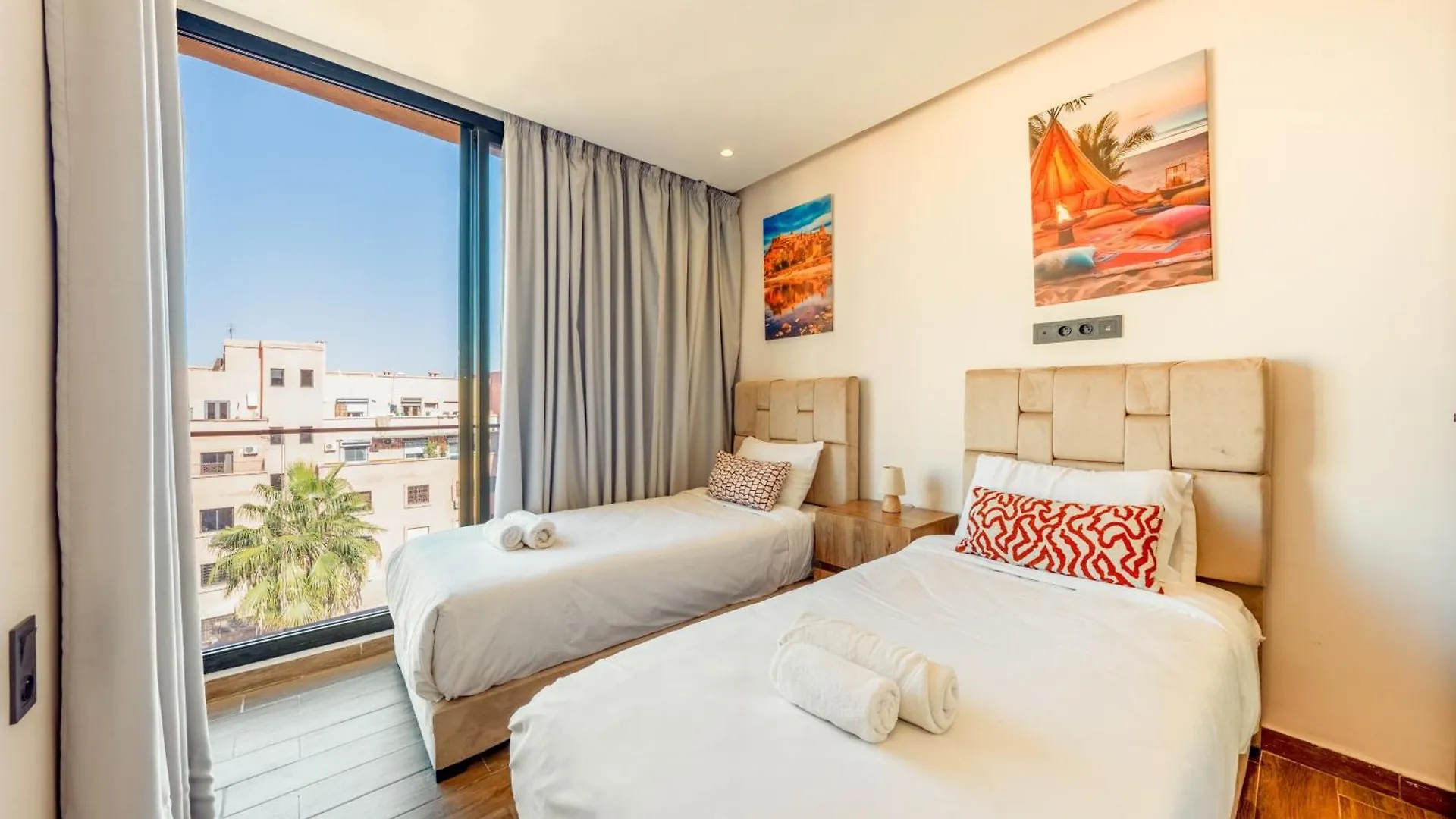 아파트 Luxe Urbain - 3 Chambres En Centre-Ville 마라케시